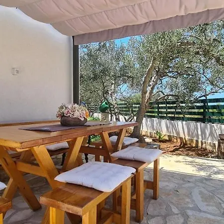 House Relaxing Oasis