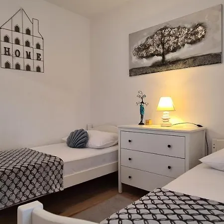 Holiday home House Relaxing Oasis